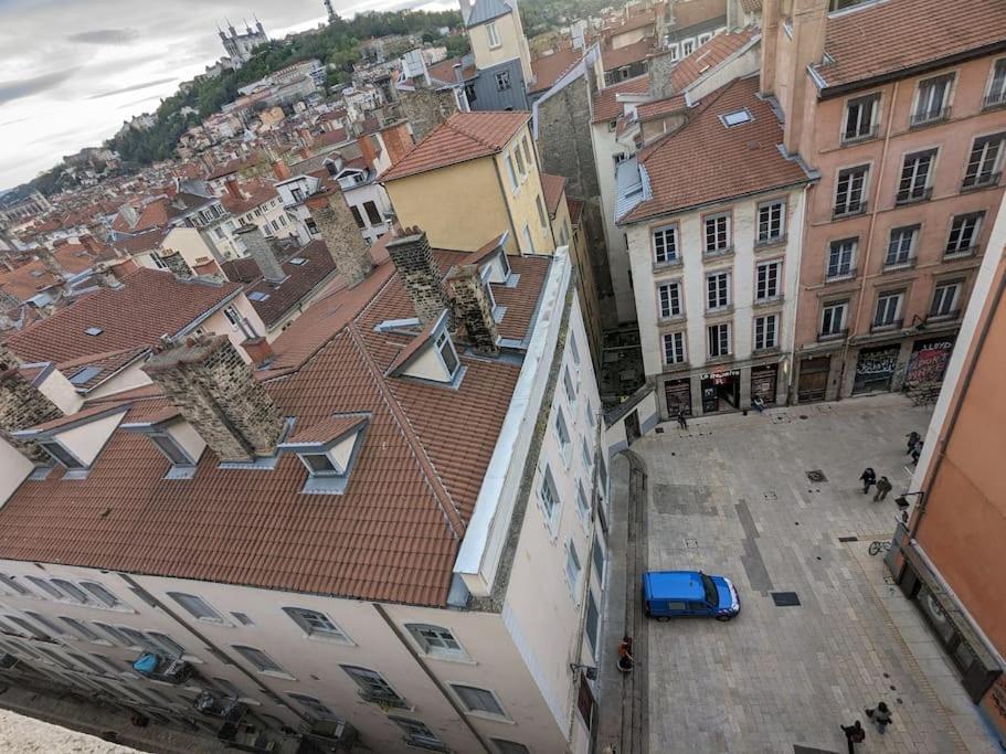 Mirador T2 Ensoleille Place Des Terreaux Vue Fourviere Lyon Exterior foto